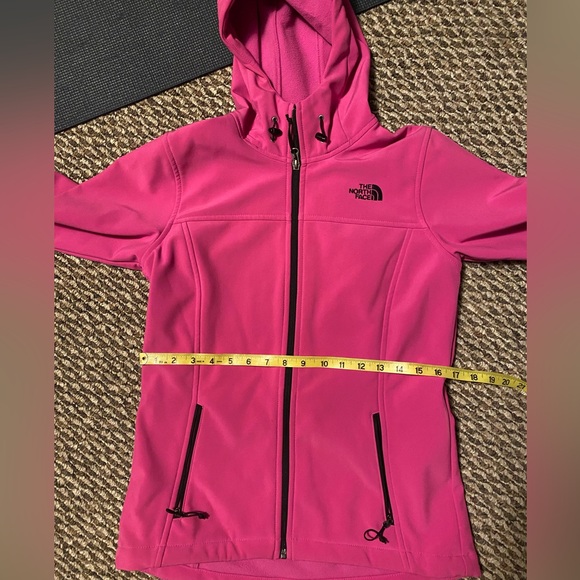 NORTH FACE WOMEN'S HOODED WIND BREAKER STYLE JACKET SIZE SMALL - Picture 11 of 13